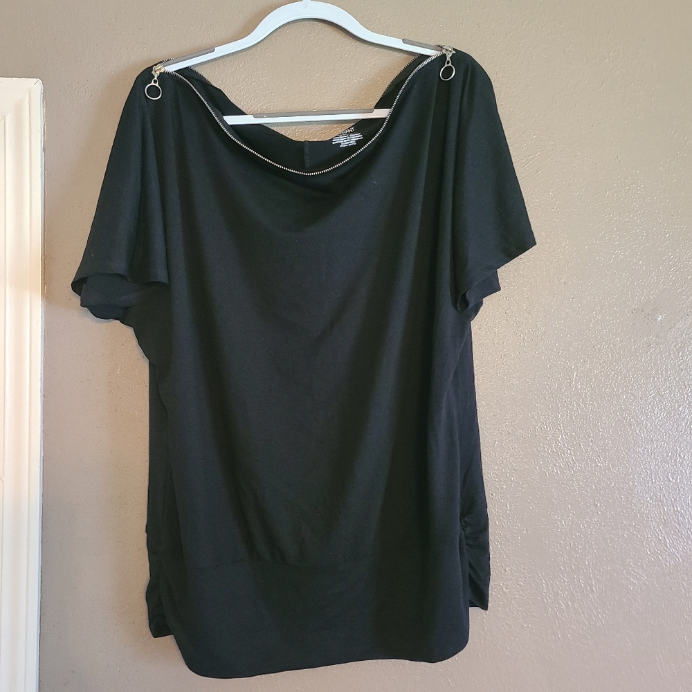 Lane Bryant Zipper Neck Top - *NWT*